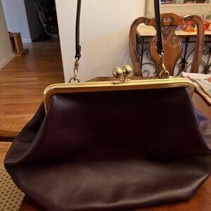 NWT COACH Large Kisslock Frame Bag in BLACK CURRANT!!!!